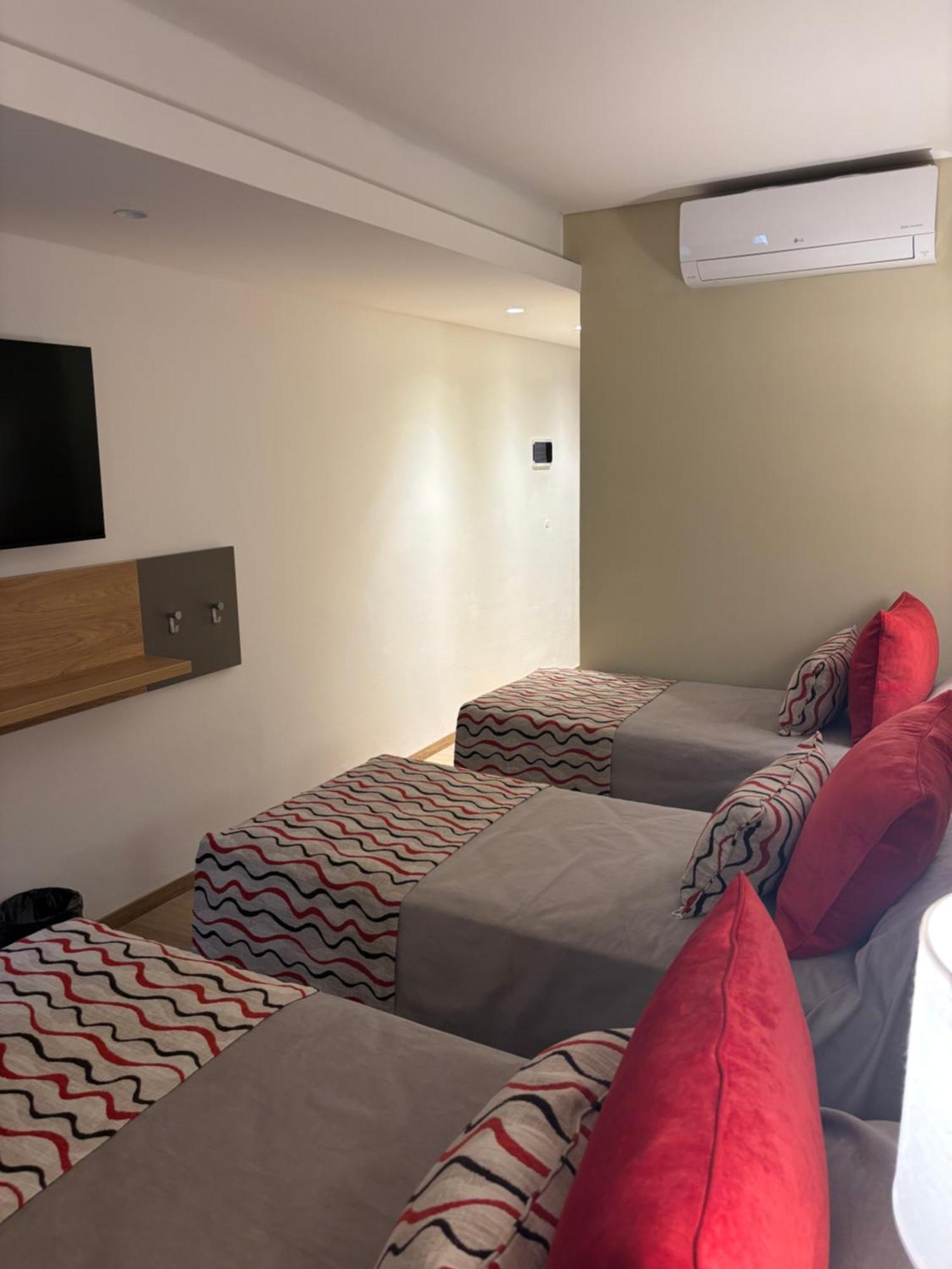 Hotel Estilo Mb -